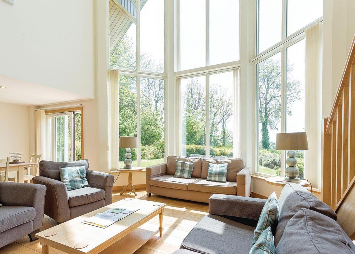 Swandown Lodges Chard Eksteriør bilde