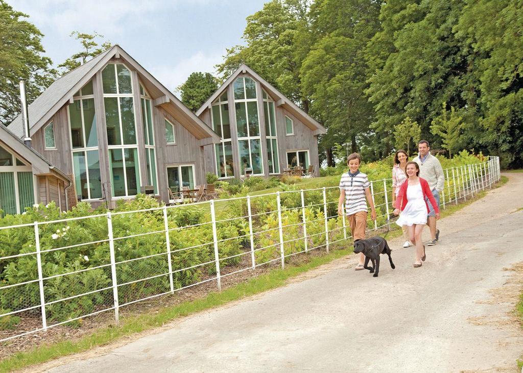 Swandown Lodges Chard Eksteriør bilde